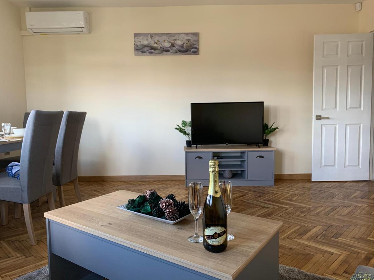 Apartment Zdravets, In The Heart Of The Old City Велико-Тырново Экстерьер фото