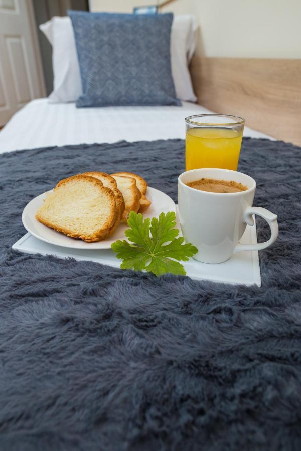 Apartment Zdravets, In The Heart Of The Old City Велико-Тырново Экстерьер фото
